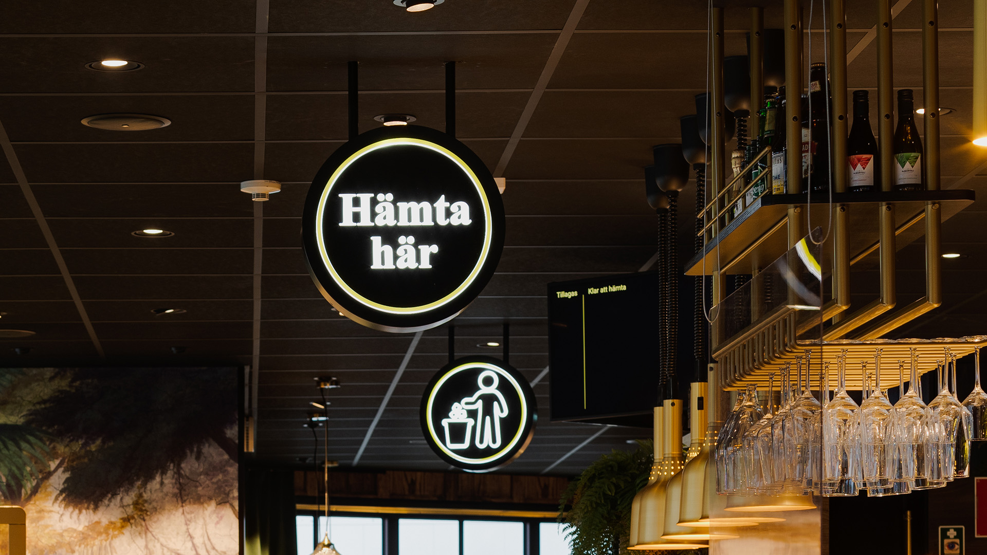 Urban Bistro, Ljusskyltar